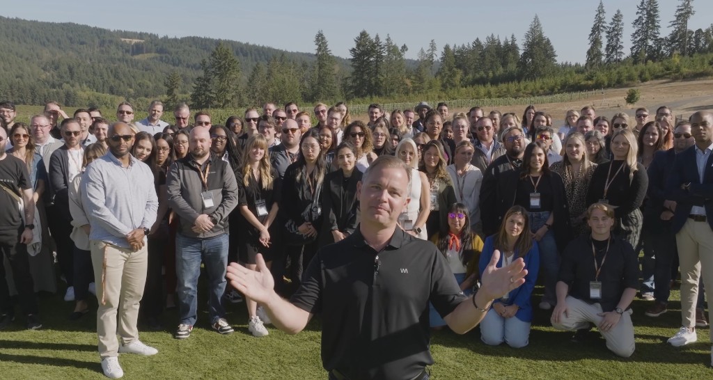 Joining Visiting Media